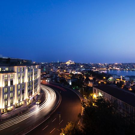 Radisson Blu Hotel Istanbul Pera Εξωτερικό φωτογραφία The Nile River in Cairo